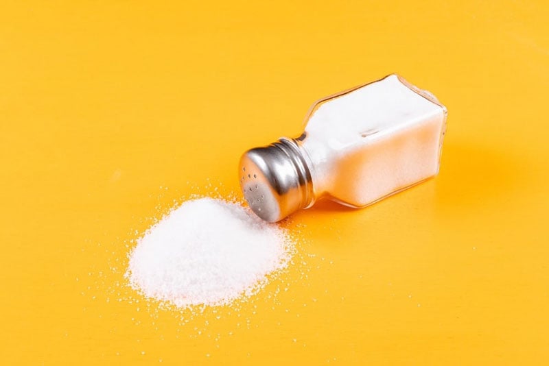 Iodine restriction is an important factor in protecting the health of thyroid tumor patients.