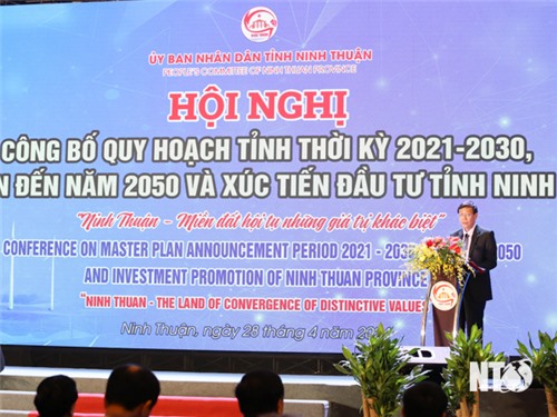 Texte intégral du discours prononcé par le secrétaire provincial du Parti, Nguyen Duc Thanh, lors de la conférence d'annonce de la planification provinciale pour la période 2021-2030, de la vision jusqu'en 2050 et de la promotion des investissements dans la province de Ninh Thuan