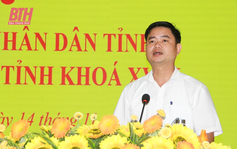 Voters of Nong Cong district petitioned many issues related to people's lives.