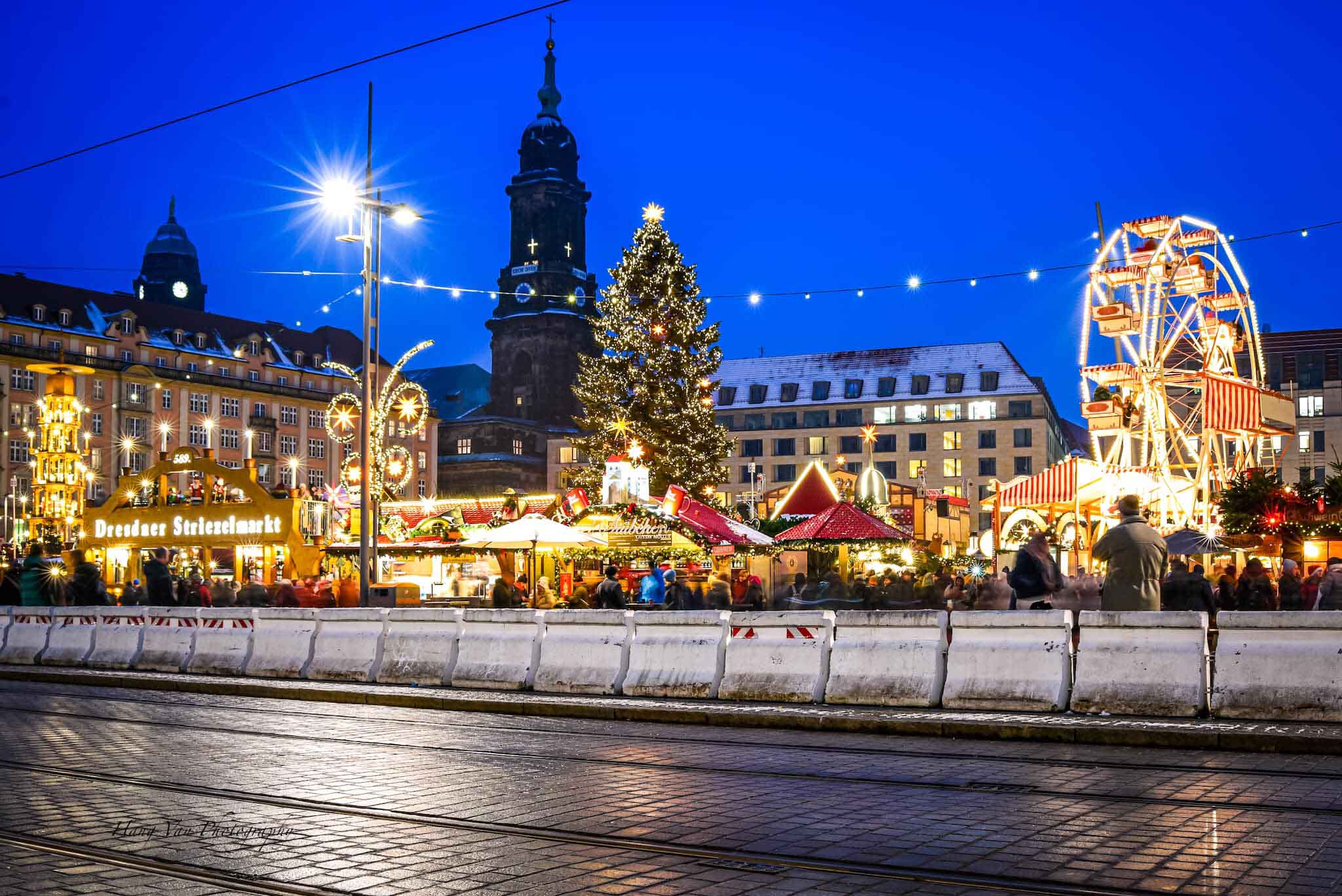 Europa begrüßt Weihnachten in leuchtenden Farben
