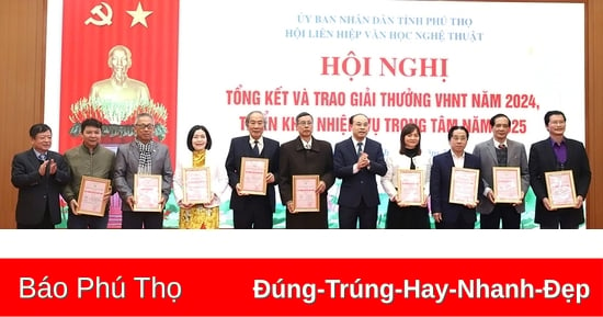 Hội nghị tổng kết và trao giải thưởng Văn học Nghệ thuật năm 2024