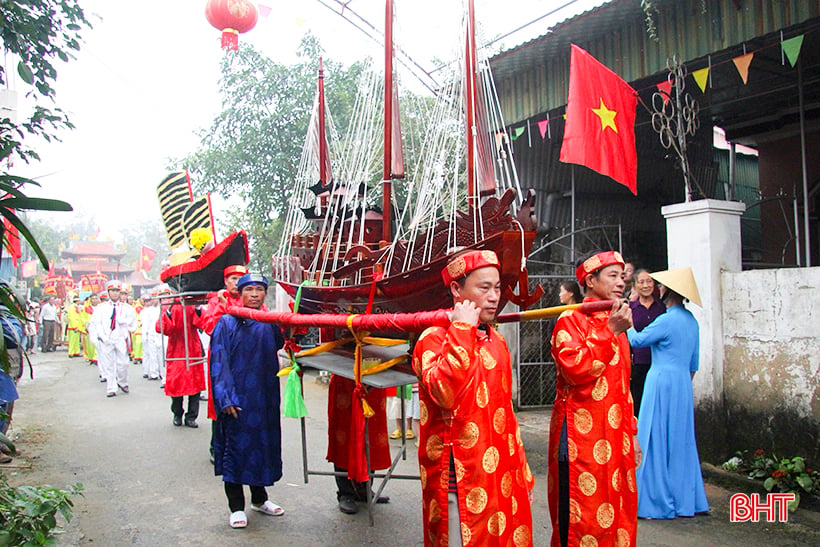 ពិធីបុណ្យនេសាទភូមិ Cam Lam ត្រូវបានទទួលស្គាល់ជាបេតិកភណ្ឌវប្បធម៌អរូបីជាតិ