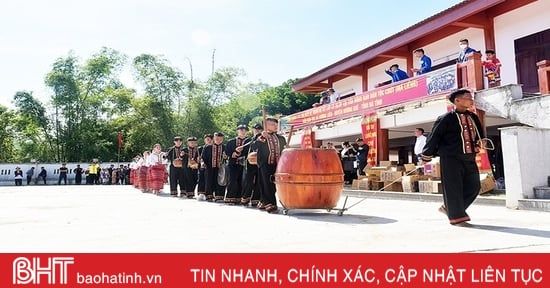 Bà con dân tộc Chứt đón Tết Lấp lỗ như thế nào?