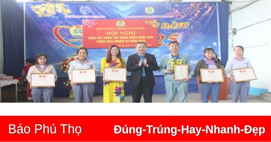 “Happy Tet - Spring of gratitude to the Party” with workers of Pangrim Neotex Company Limited