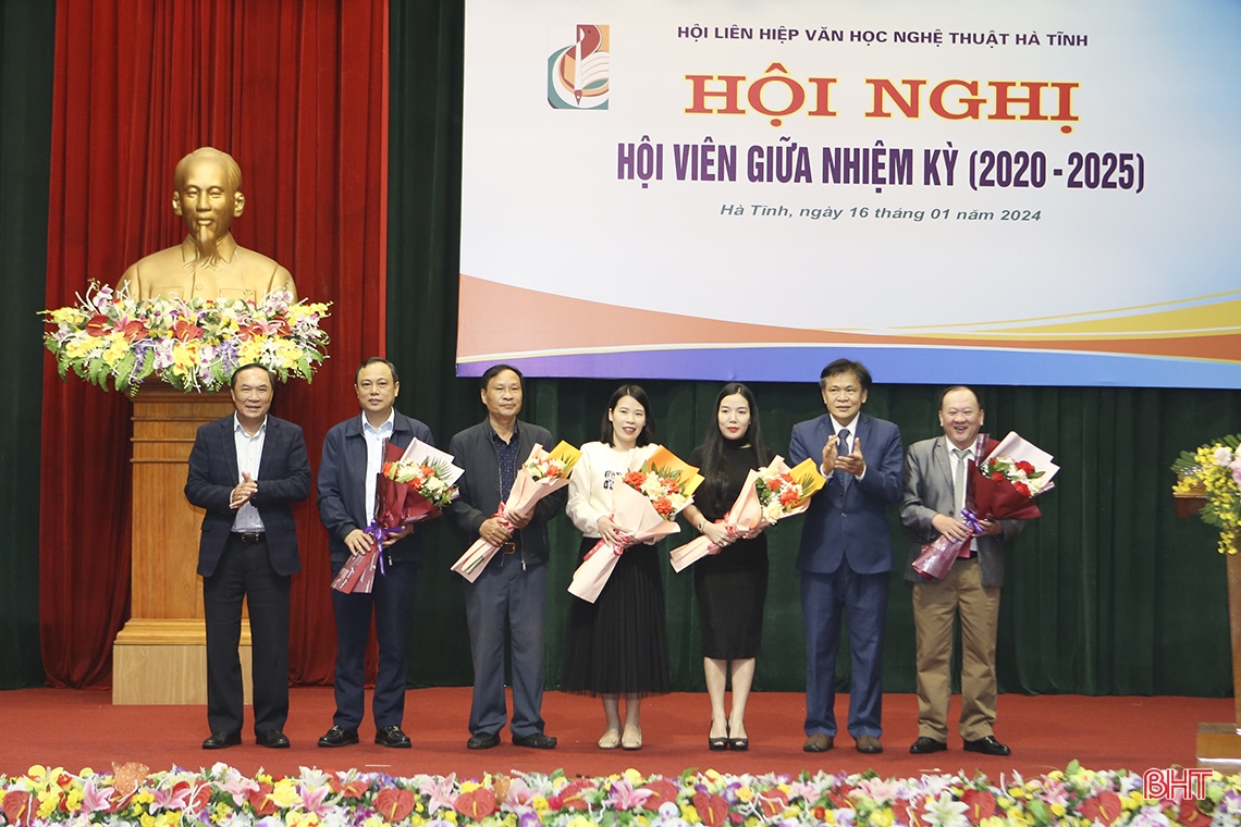 Continue to gather the talent, passion and intelligence of Ha Tinh artists