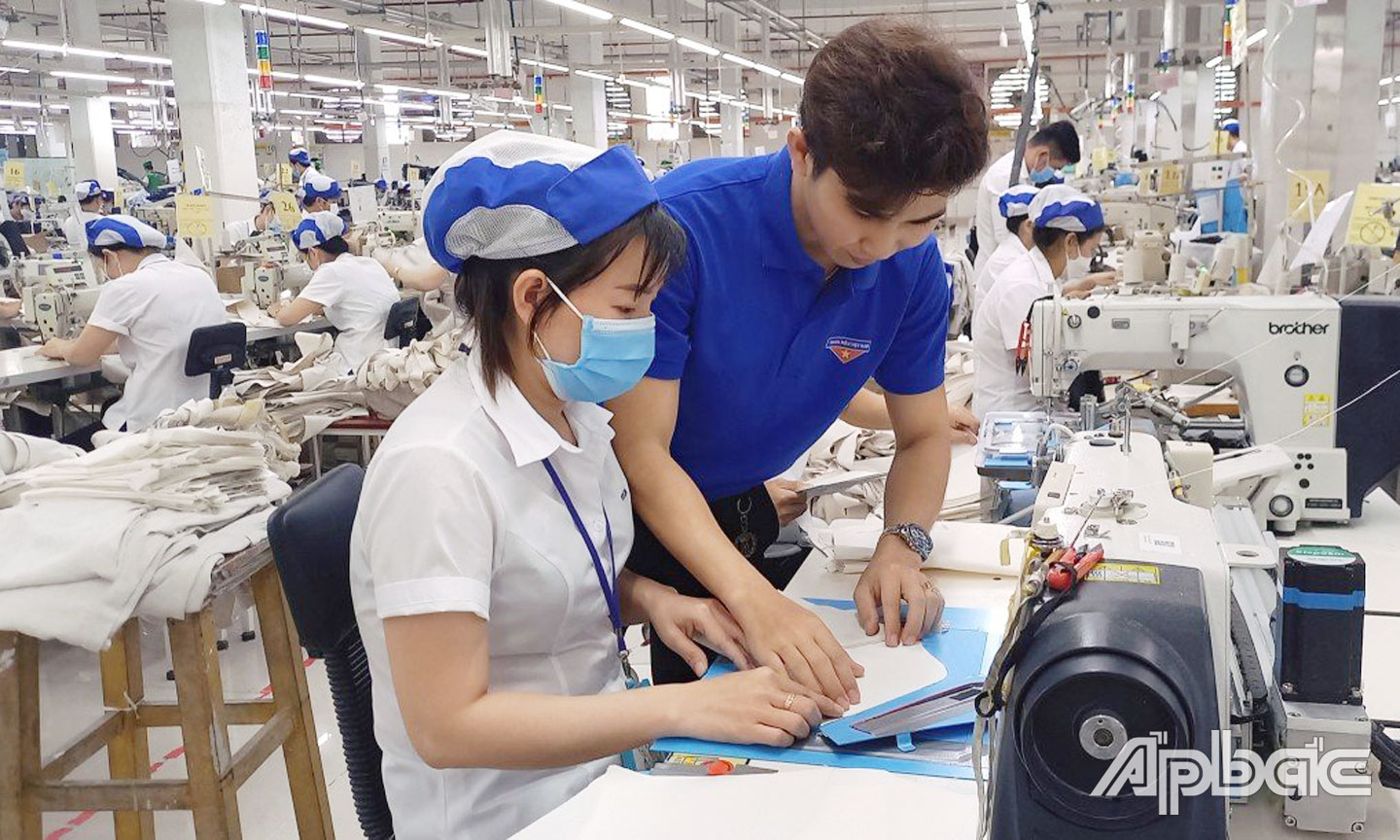 Los pedidos están en auge y las empresas necesitan contratar trabajadores