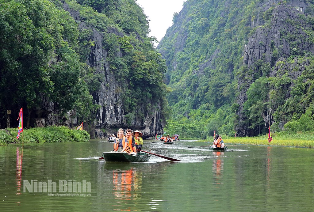 Giữ vững ổn định kinh tế duy trì đà tăng trưởng