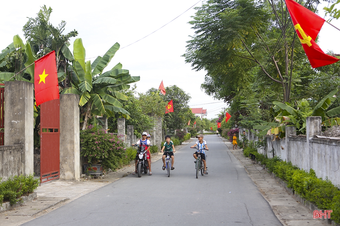 Hà Tĩnh rực rỡ cờ hoa, chào mừng Quốc khánh 2/9