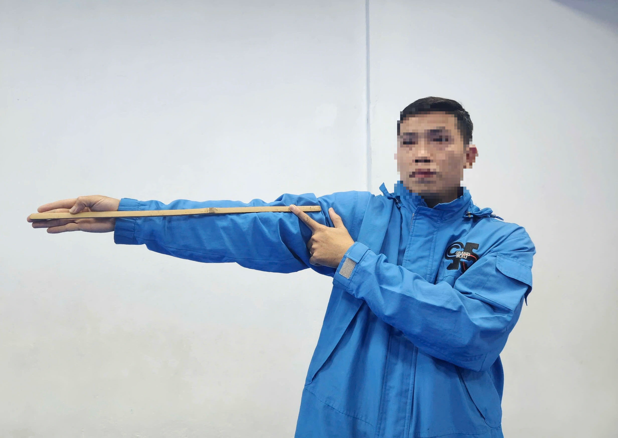 HLV taekwondo bị tố đánh VĐV: Giải thích về roi tre, gặp các phụ huynh trước khi đóng CLB- Ảnh 2.