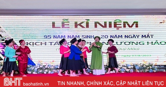 Thắp sáng ngọn lửa tình yêu với sự nghiệp sân khấu