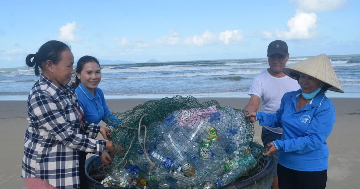 Las mujeres de Thang Binh compiten en "Hábil movilización de masas"