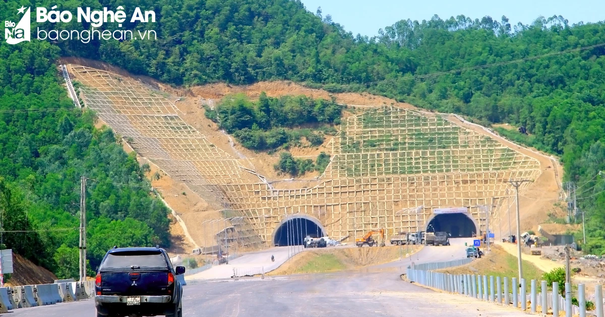 Il y aura 3 aires de repos temporaires sur l'autoroute Nord-Sud à travers Nghe An.