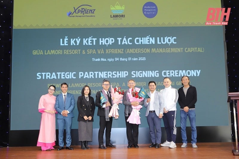 Signing a strategic cooperation agreement to contribute to building Lam Kinh National Special Relic Site into a key tourist destination