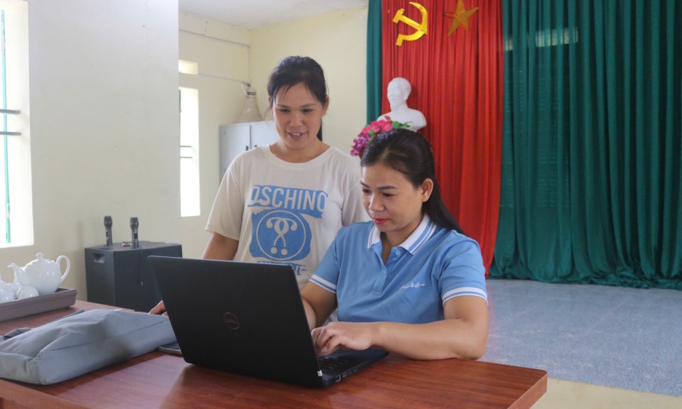 Văn Quan: Lan tỏa mô hình tiết kiệm bản thân, dành phần việc khó - Báo Lạng Sơn: Tin tức mới nhất, chính xác, uy tín