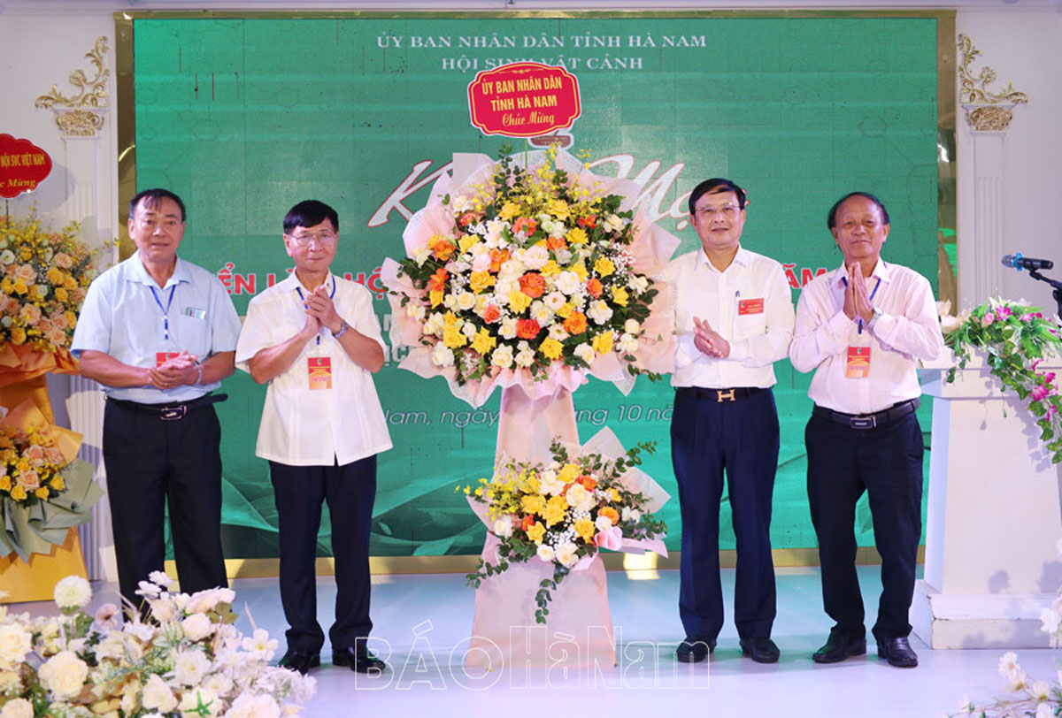 Ab dem 24.15.2024 findet die Ausstellung „Ha Nam Provincial Ornamental Plants Fair 2024“ statt.