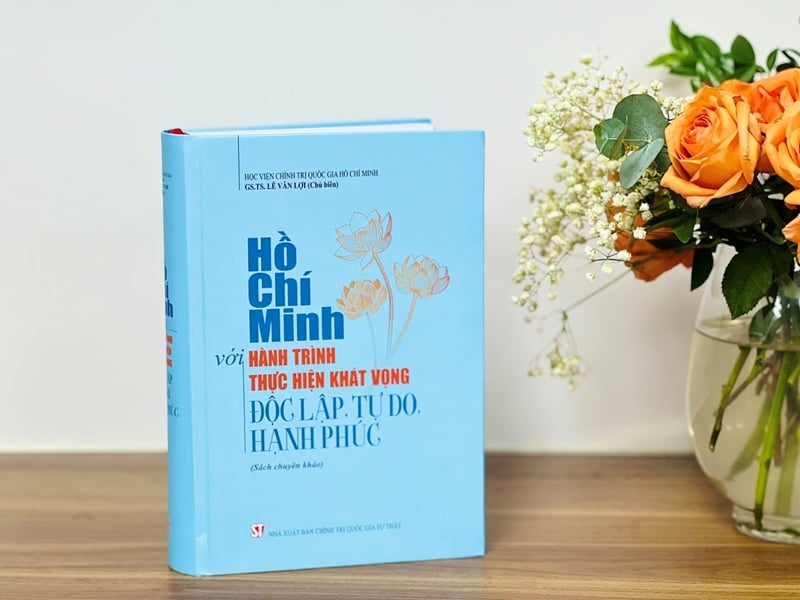 “Hồ Chí Minh với hành trình thực hiện khát vọng độc lập, tự do, hạnh phúc”