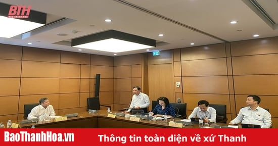 La delegación de la Asamblea Nacional de la provincia de Thanh Hoa aprobó la política de inversión para el proyecto ferroviario de alta velocidad en el eje norte.