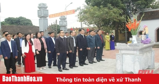 Head of the Provincial Party Committee's Propaganda Department Dao Xuan Yen inspected production and people's lives in Thieu Hoa district.