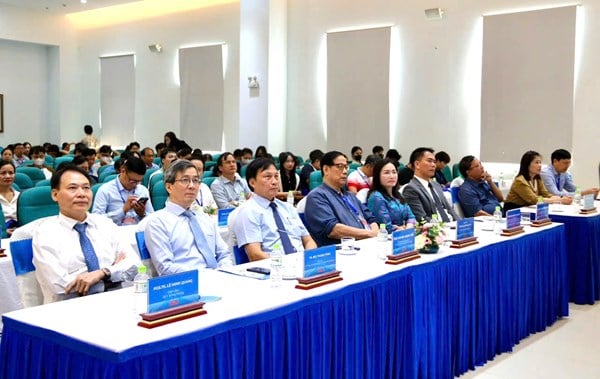 Gần 2.500 nhà khoa học, chuyên gia, cán bộ, nhân viên y tế tham gia Hội nghị khoa học Hô hấp Hải Phòng 2024