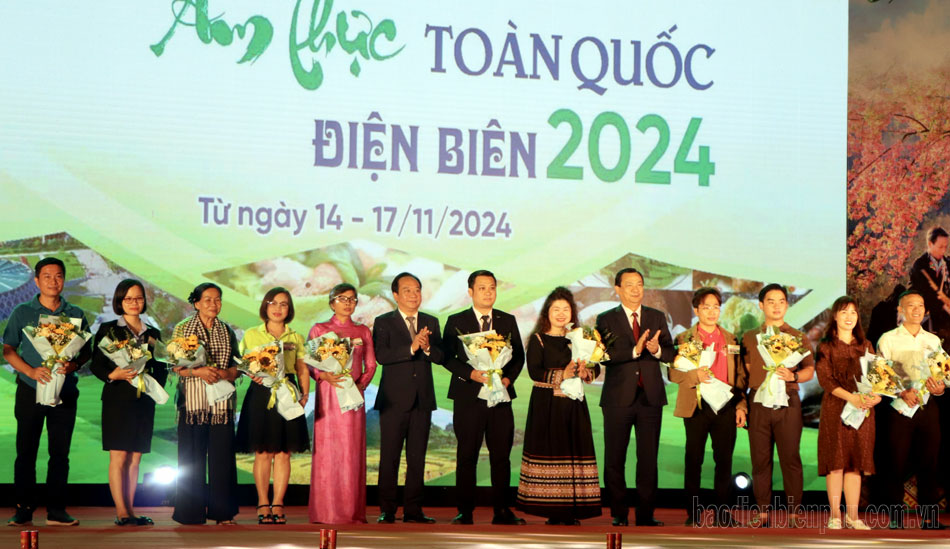 70 booths participate in the National Food Festival in Dien Bien