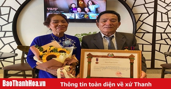 Ký ức Hủa Phăn: Máu và hoa