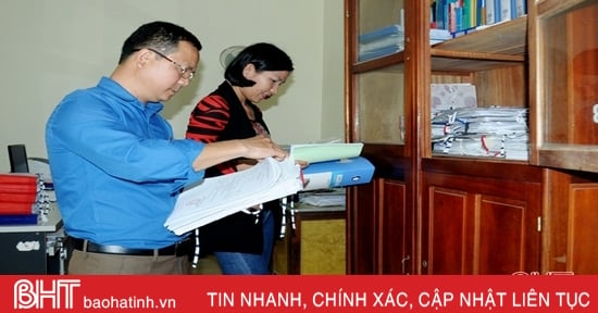 Ha Tinh agrees in principle to arrange 1 person to take charge of the commune-level party committee office.