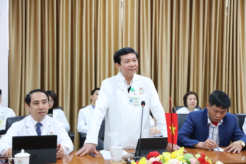 Una delegación del Departamento de Salud Provincial de Hua Phan visitó y trabajó en Thanh Hoa