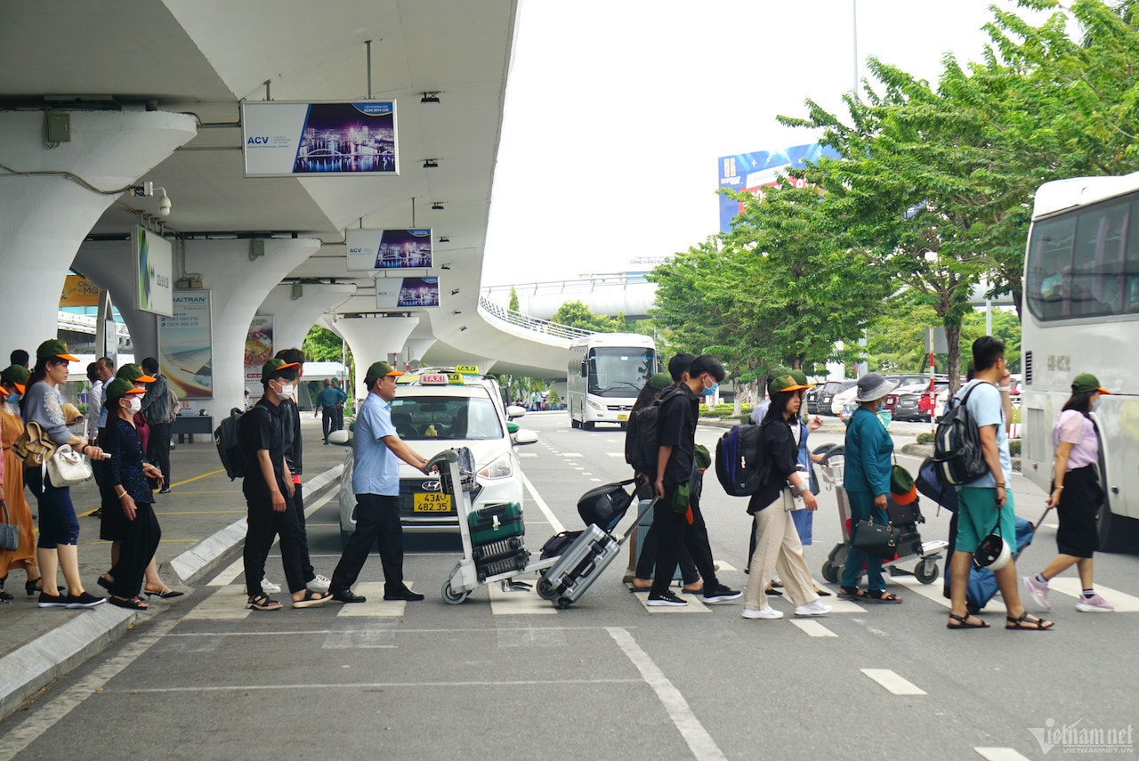 Reopening 4 airports in the Central region