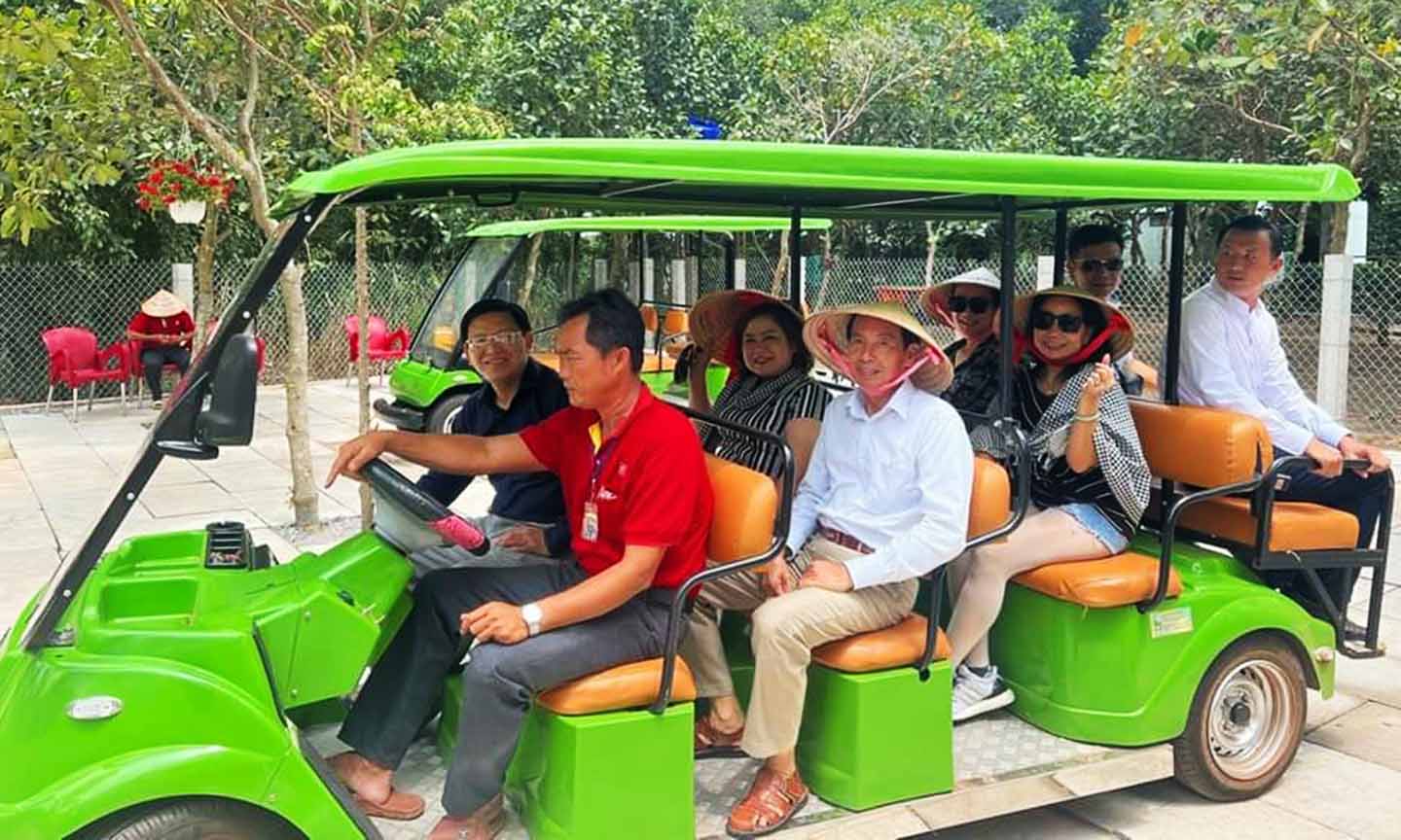 មក​ដល់​តំបន់​អភិរក្ស ភ្ញៀវ​នឹង​ទទួល​បាន​បទ​ពិសោធ​ជា​ច្រើន​ដូច​ជា​ជិះ​ឡាន​អគ្គិសនី ជិះ​កង់...។