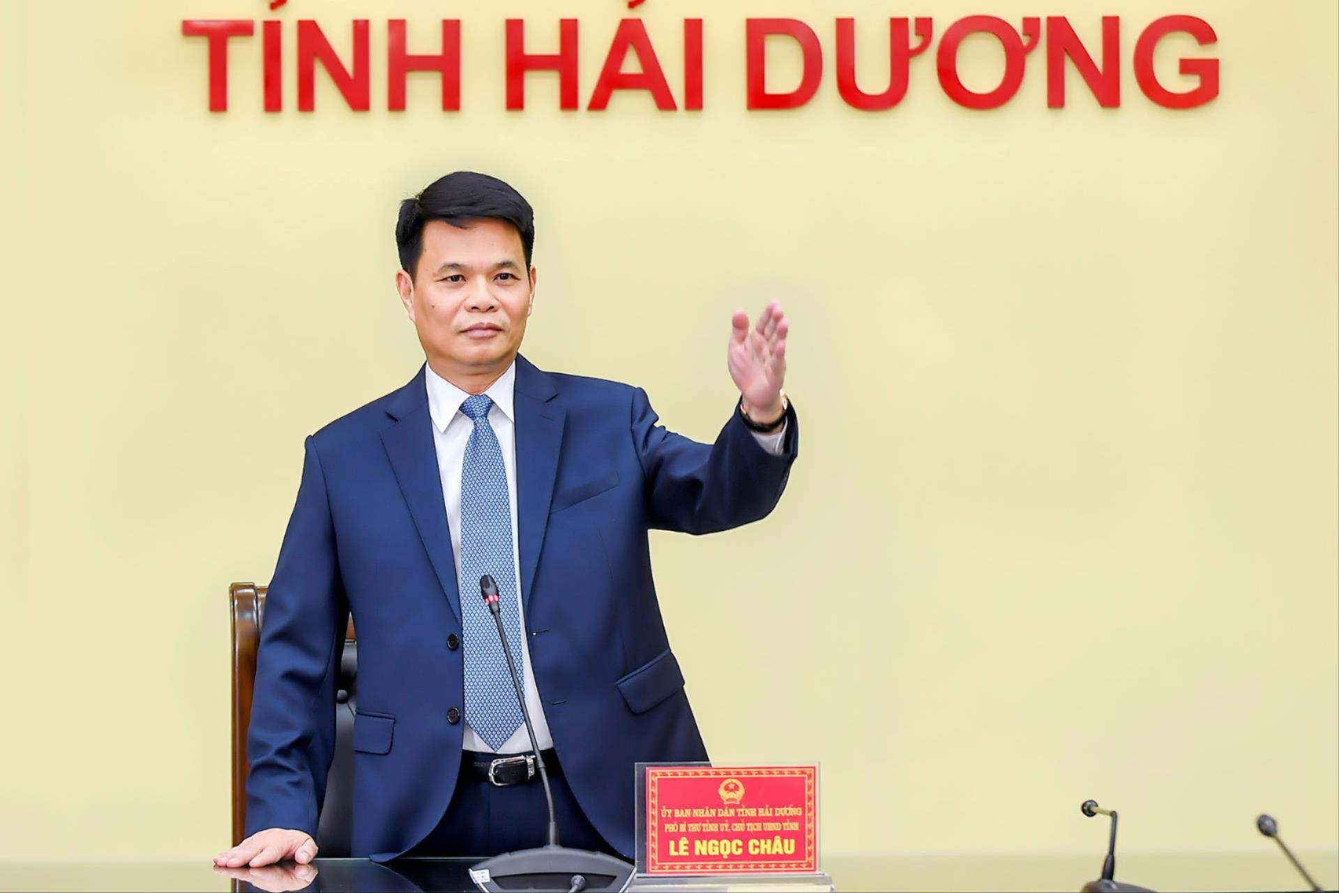 Creating a new premise to bring Hai Duong and the whole country into the era of national growth