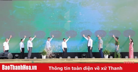 Khai trương trưng bày, giới thiệu sản phẩm nông sản, thực phẩm an toàn tỉnh Thanh Hoá năm 2024