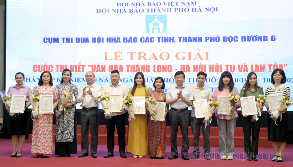 ទីក្រុង Dien Bien មានស្នាដៃចំនួន ៣ ដែលឈ្នះការប្រលងសរសេរ “ថាំងឡុង - ការរួបរួម និងការរីករាលដាលនៃវប្បធម៌ហាណូយ”