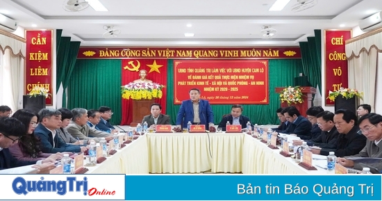 Cam Lo strives to soon become a medicinal center, the first district to meet advanced new rural standards in Quang Tri province.