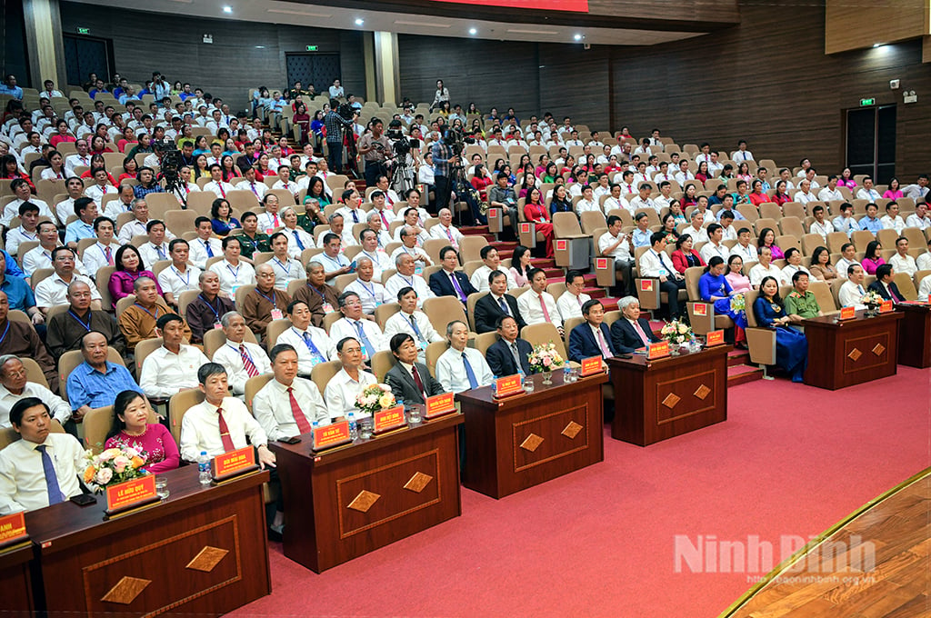 การประชุมสมัชชาแนวร่วมปิตุภูมิเวียดนามครั้งที่ 12 ในจังหวัดนิญบิ่ญในวาระปี 2024-2029 ประสบความสำเร็จอย่างมาก