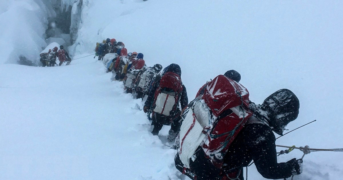 Le mont Everest devient trop encombré et sale