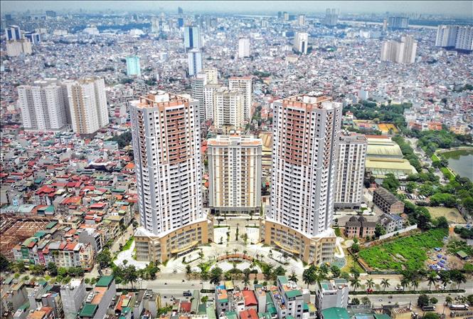 Since the beginning of the year, businesses operating in the real estate sector have still faced many difficulties. Photo: VNA