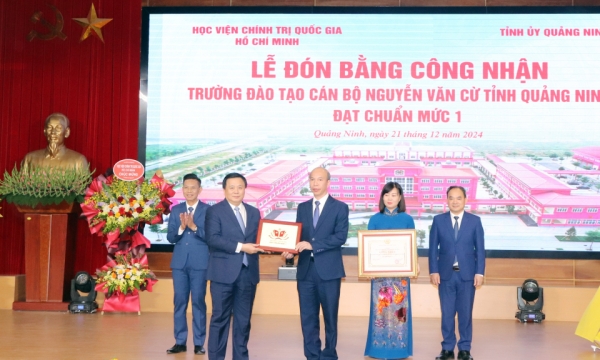 โรงเรียนฝึกอบรม Nguyen Van Cu Cadre จังหวัด Quang Ninh ได้รับใบรับรองการรับรองมาตรฐานระดับ 1