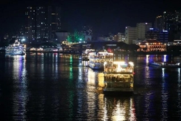 Wo sollte man stehen, um einen vollständigen Blick auf die „Milchstraße“ am Himmel über Ho-Chi-Minh-Stadt zu erhalten?