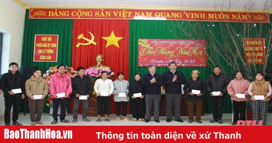 Thứ trưởng, Phó Chủ nhiệm Ủy ban Dân tộc Y Vinh Tơr thăm, chúc tết đồng bào dân tộc thiểu số huyện Quan Hóa, Thường Xuân