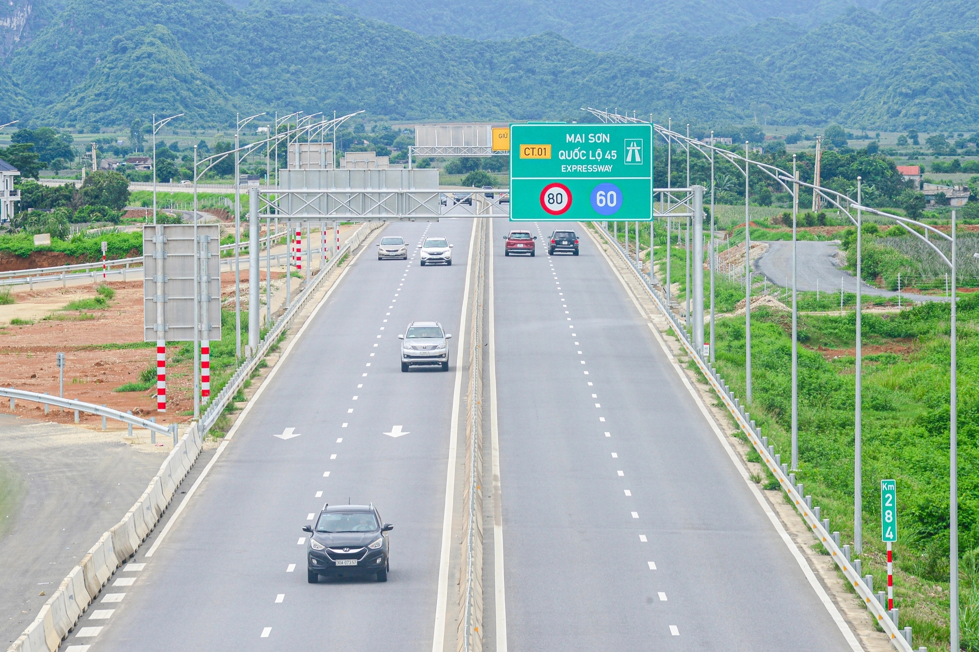 Grandes beneficios de aumentar la velocidad de la autopista Norte-Sur a 90 km/h
