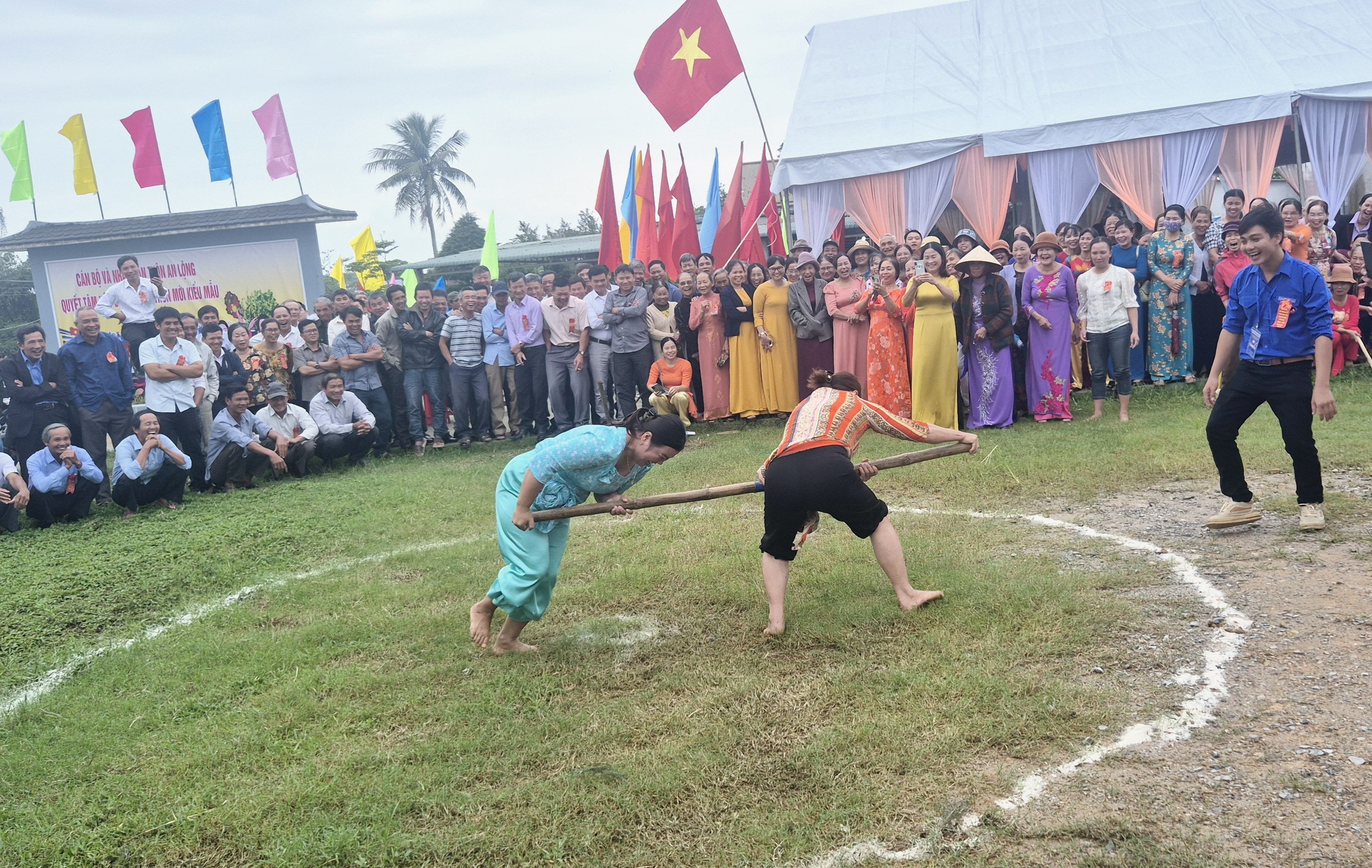 Sôi nổi Ngày hội Đại đoàn kết toàn dân tộc ở khu dân cư An Lộng