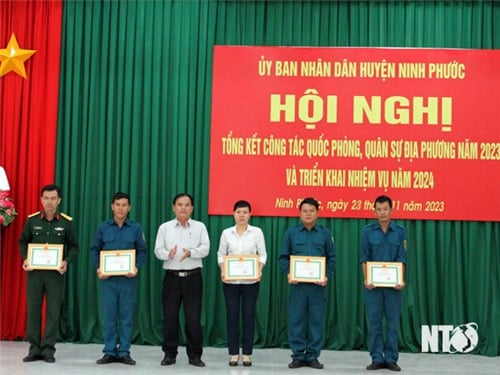 Ninh Phước: Triển khai nhiệm vụ quốc phòng, quân sự địa phương năm 2024