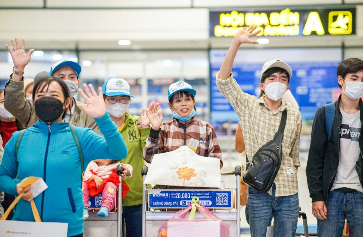 항공사, 설 연휴 귀국 근로자들에게 무료 항공권 제공