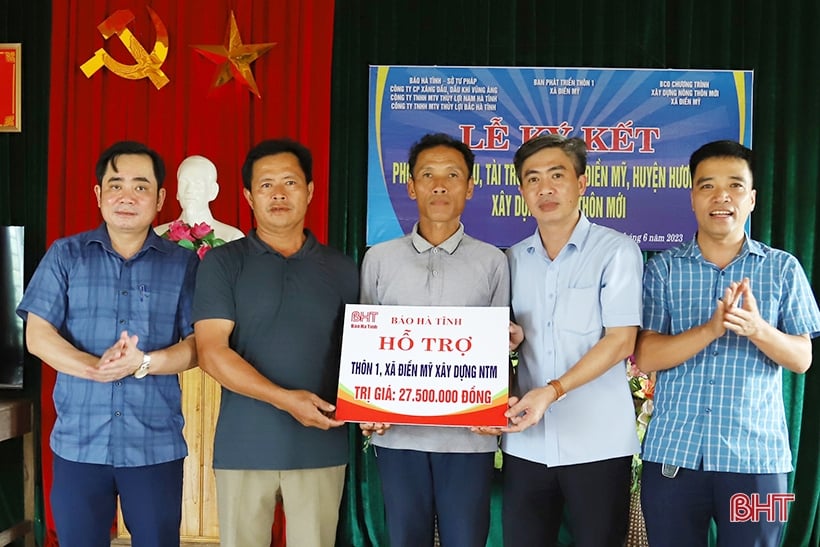 Enfoque en la implementación del nuevo programa de construcción rural en Ha Tinh