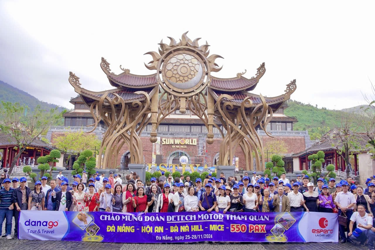 Experience in choosing a reputable Da Nang travel company 2025