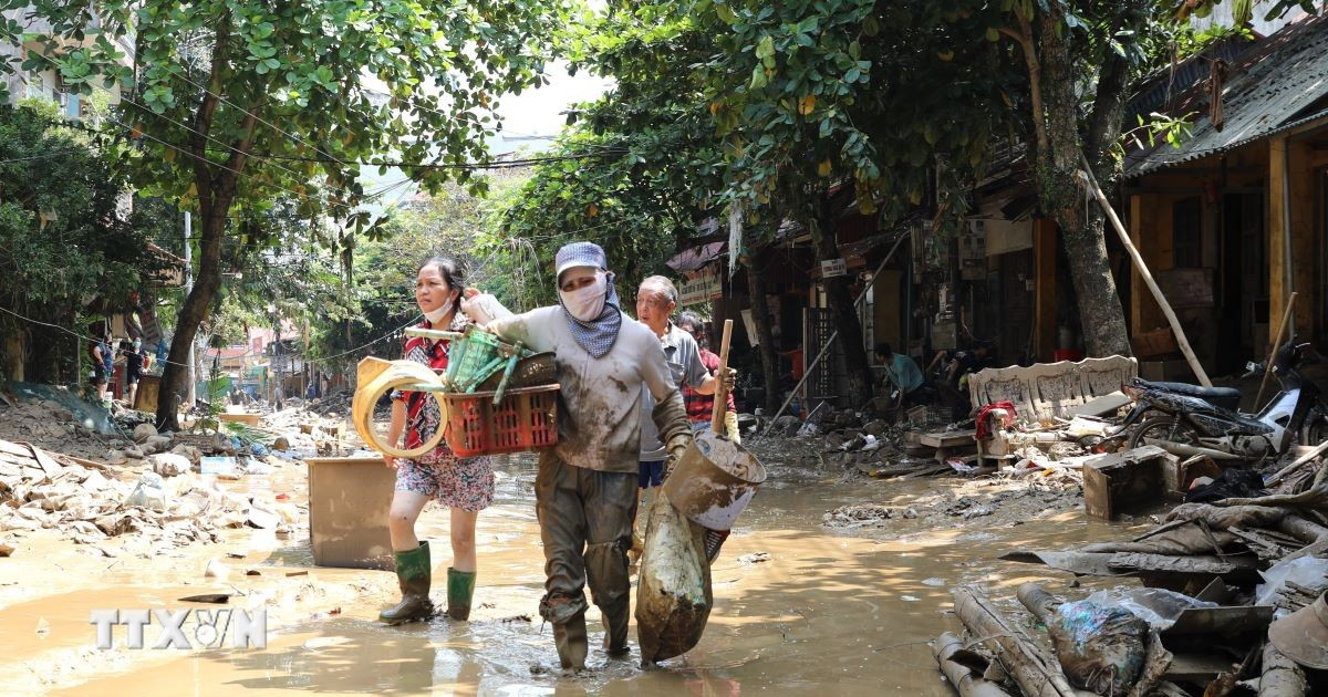 Lassen Sie nicht zu, dass es den Menschen nach Sturm Nr. 3 an Nahrung, Unterkunft, Unterricht oder medizinischer Versorgung mangelt.