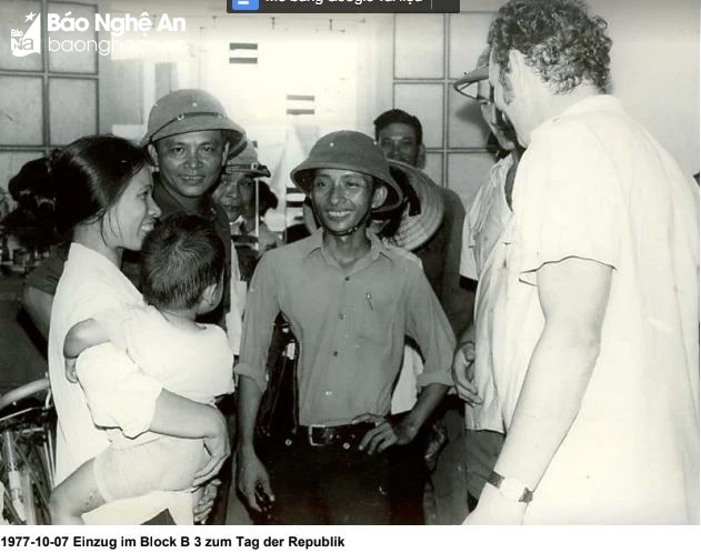 bna_Niêm vui khi được dọn về nhà mới B3 Quang Trung năm 1977.jpeg