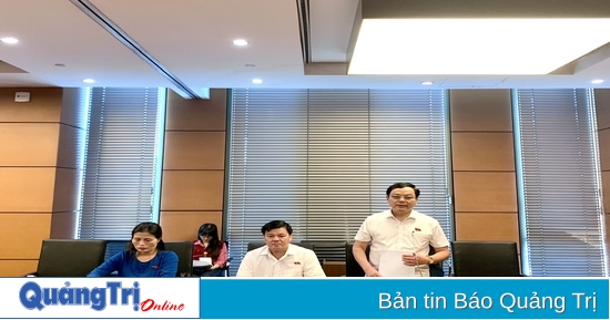 Quang Tri province's National Assembly delegation participates in discussions on draft laws