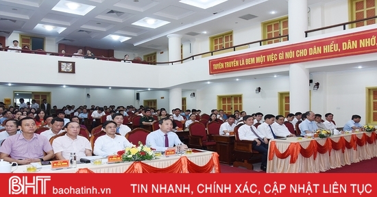 Khai giảng lớp bồi dưỡng, cập nhật kiến thức cho cán bộ chủ chốt cấp tỉnh