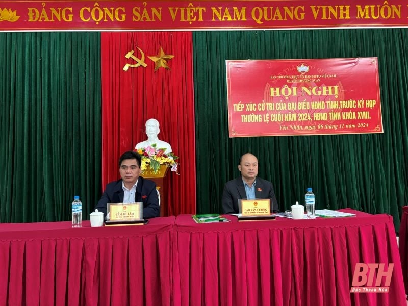 Delegation des Volksrates der Provinz trifft Wähler des Bezirks Thuong Xuan